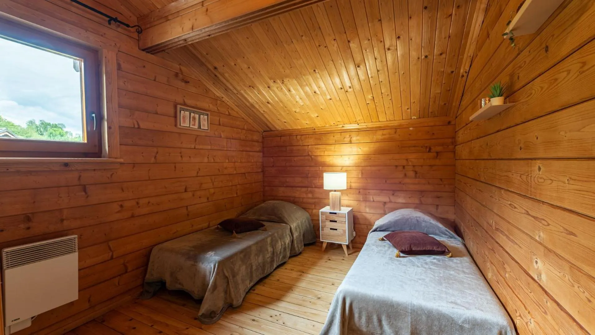Bois De Champelle - 17 - Magnifique Chalet 8 Pers Morillon France